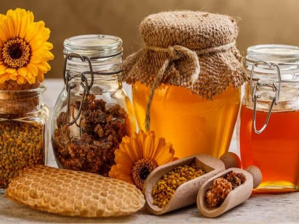 تصویر 3 از قیمت خرید عسل یونجه با کیفیت + فروش ویژه
